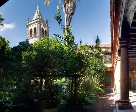 Live La Laguna Maya